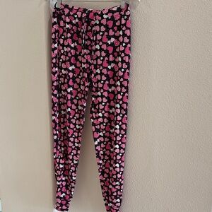 Heart Patterned women’s Pajamas